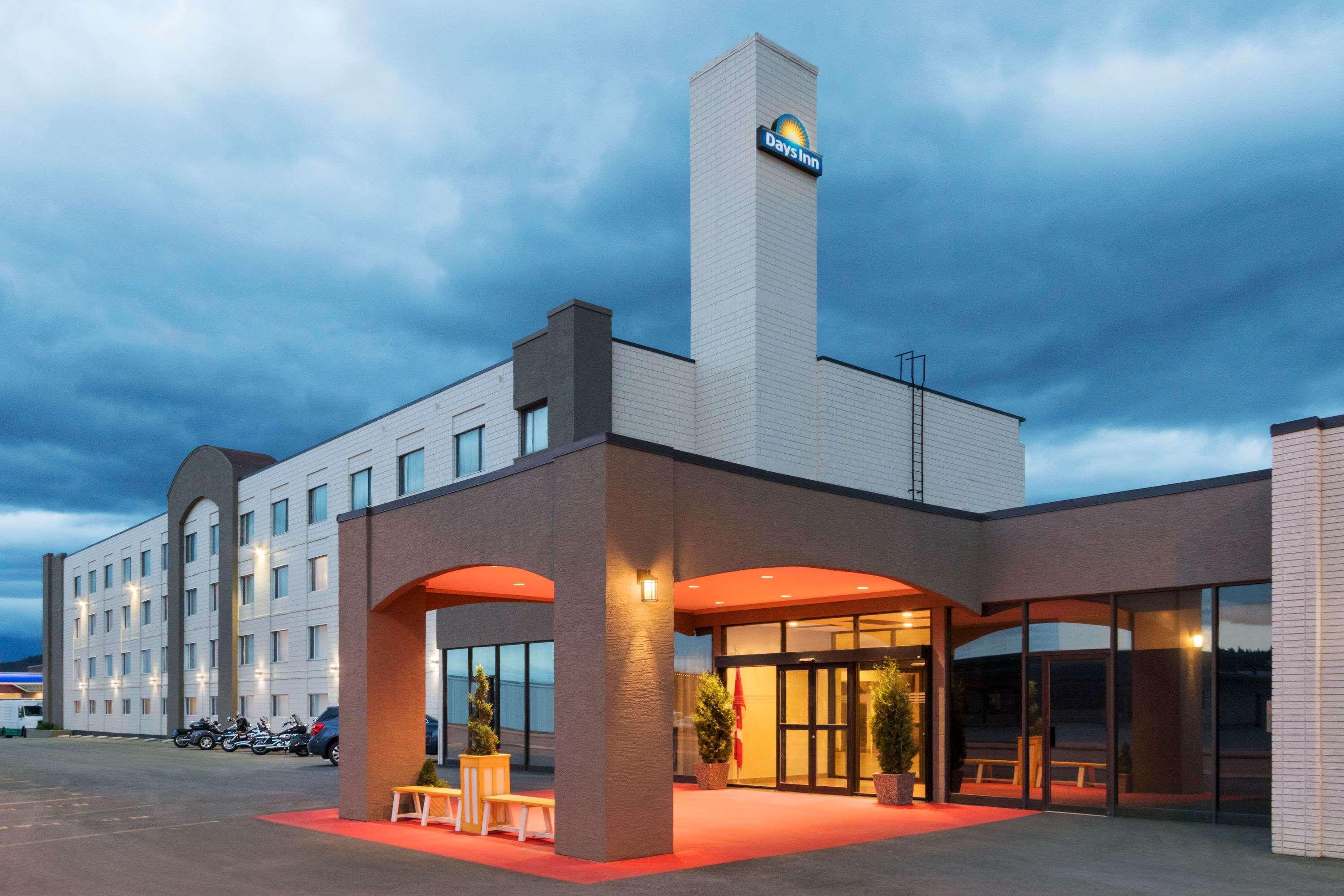 Days Inn By Wyndham Cranbrook Conference Centre Buitenkant foto